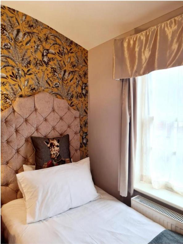 Colchester Boutique Hotel Zimmer foto